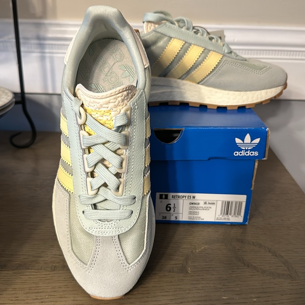 adidas Originals Women's Sneakers in Light Aqua and Yellow